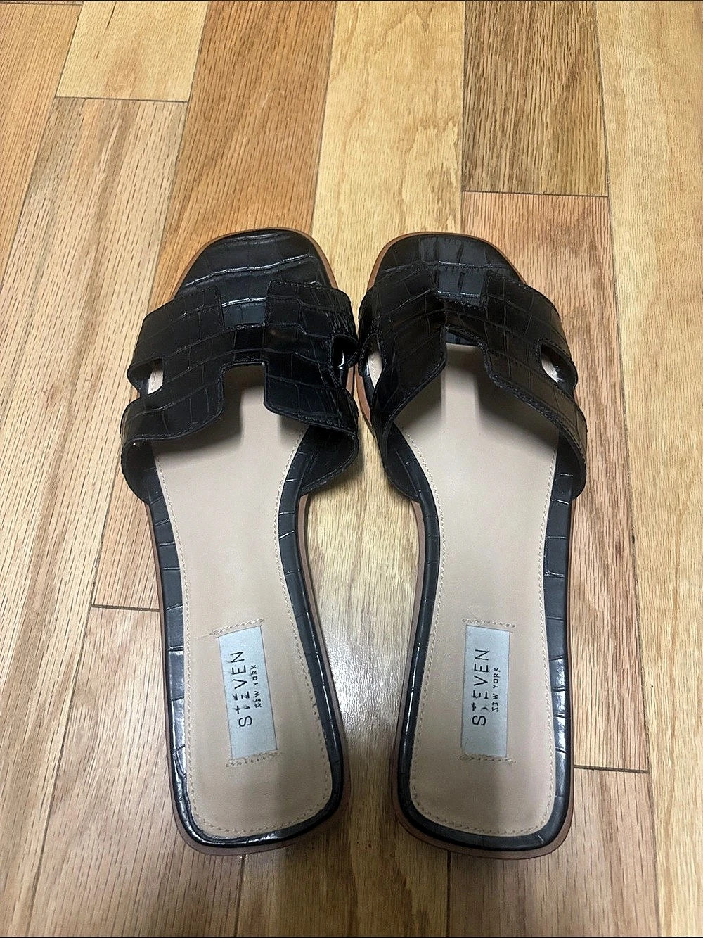 Steven by Steve Madden Woven Strap Flat Sandals in Black